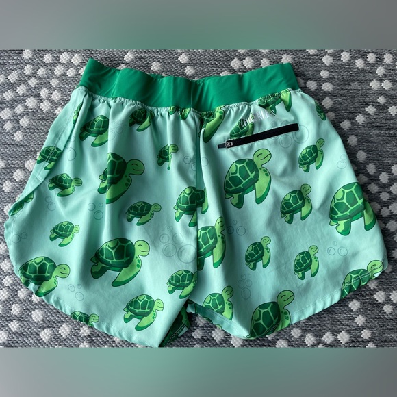 CHICKNLEGS running shorts Men’s 4” Medium Flamingo Turtles gingerbread Candy lot - Picture 11 of 15